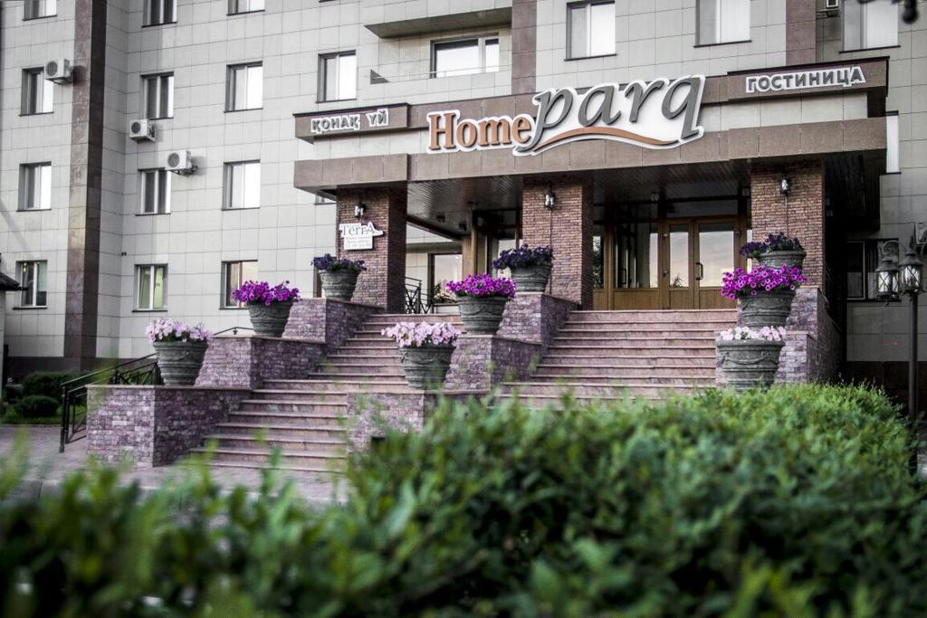 Hotel Home Parq Ekibastuz Esterno foto